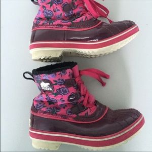 Sorel girl’s waterproof boots -size 4